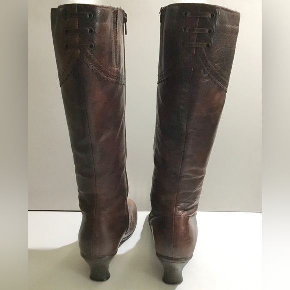 La CANADIENNE Tahra brown mottled leather knee high boots - Picture 5 of 16